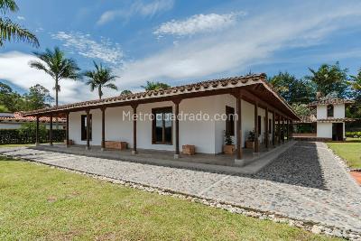 Casa de 4 alcobas en venta en Rionegro, Rionegro, 365 m² · foto 16 de 16