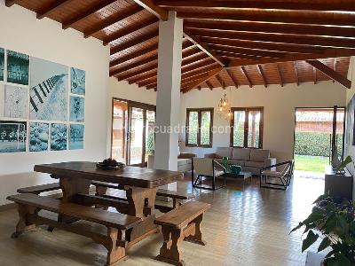 Casa de 4 alcobas en venta en Rionegro, Rionegro, 365 m² · foto 3 de 16