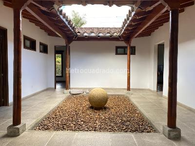 Casa de 4 alcobas en venta en Rionegro, Rionegro, 365 m² · foto 6 de 16