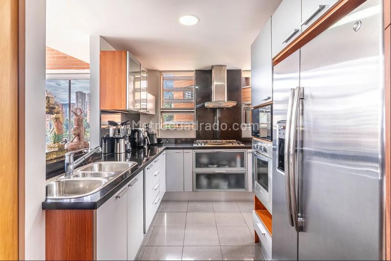 Cozy 2BR Apartment in El Poblado - 6
