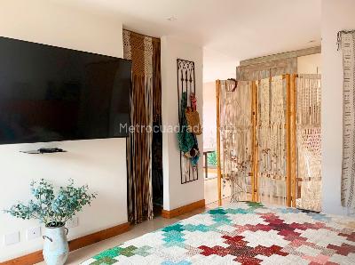 Apartamento de 2 alcobas en venta en El Poblado, Medellín, 138 m² · foto 11 de 15