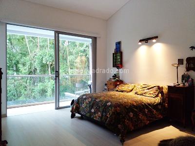 Casa de 3 alcobas en venta en Envigado, Envigado, 212 m² · foto 10 de 18