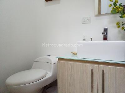 Casa de 3 alcobas en venta en Envigado, Envigado, 212 m² · foto 15 de 18