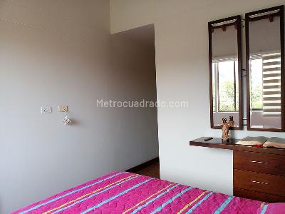 Casa de 3 alcobas en venta en Envigado, Envigado, 169 m² · foto 11 de 20