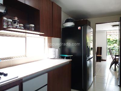 Casa de 3 alcobas en venta en Envigado, Envigado, 169 m² · foto 6 de 20