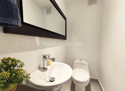 Casa de 3 alcobas en venta en El Poblado, Medellín, 186 m² · foto 11 de 15
