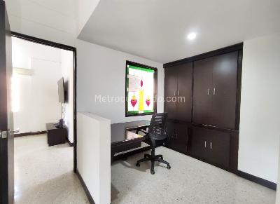 Casa de 3 alcobas en venta en El Poblado, Medellín, 186 m² · foto 6 de 15