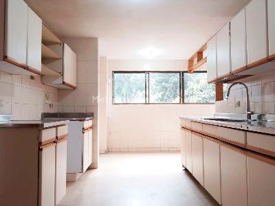 Apartamento de 3 alcobas en venta en El Poblado, Medellín, 229 m² · foto 3 de 14