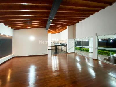 Casa de 4 alcobas en venta en Rionegro, Rionegro, 350 m² · foto 3 de 13