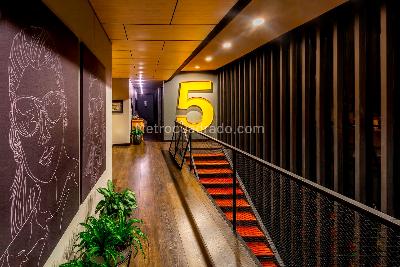 Casa de 4 alcobas en venta en Envigado, Envigado, 600 m² · foto 4 de 7