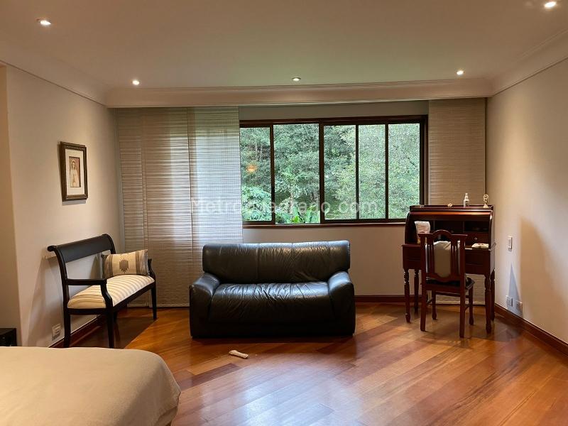 Spacious 3BR House with Garden in El Poblado - 9