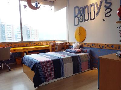 Apartamento de 2 alcobas en venta en El Poblado, Medellín, 315 m² · foto 10 de 18