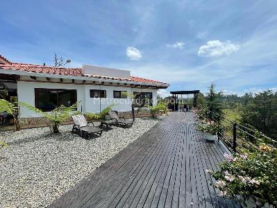 Casa de 3 alcobas en venta en Rionegro, Rionegro, 354 m² · foto 13 de 16