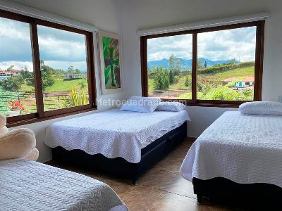 Casa de 3 alcobas en venta en Rionegro, Rionegro, 354 m² · foto 7 de 16