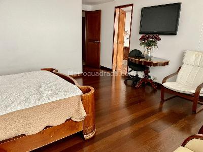 Apartamento de 4 alcobas en venta en El Poblado, Medellín, 270 m² · foto 14 de 20