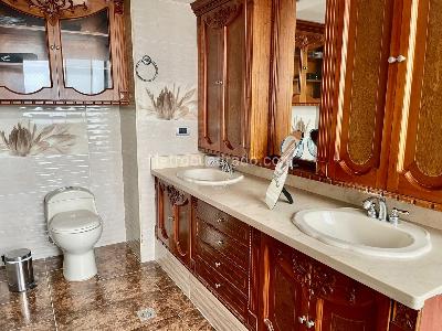 Apartamento de 4 alcobas en venta en El Poblado, Medellín, 270 m² · foto 19 de 20