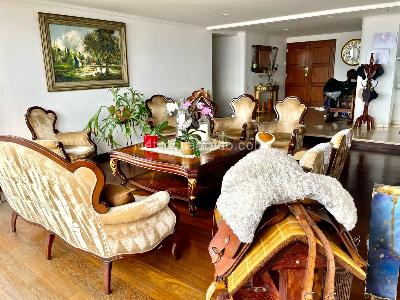 Apartamento de 4 alcobas en venta en El Poblado, Medellín, 270 m² · foto 3 de 20