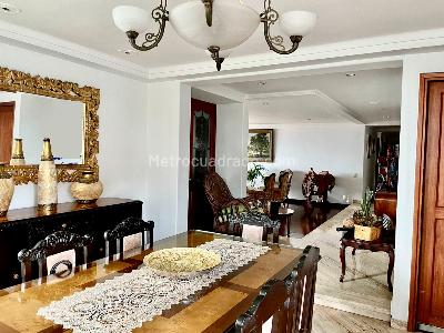 Apartamento de 4 alcobas en venta en El Poblado, Medellín, 270 m² · foto 7 de 20
