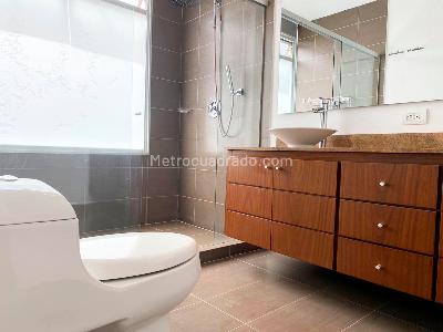 Casa de 3 alcobas en venta en Envigado, Envigado, 310 m² · foto 15 de 20