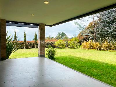 Casa de 3 alcobas en venta en Envigado, Envigado, 310 m² · foto 18 de 20