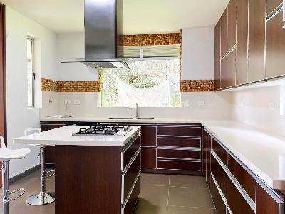 Casa de 3 alcobas en venta en Envigado, Envigado, 310 m² · foto 6 de 20