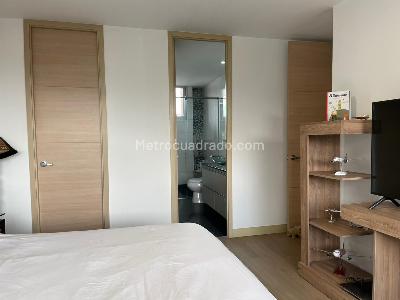 Apartamento de 3 alcobas en venta en Castropol, Medellín, 137 m² · foto 11 de 15