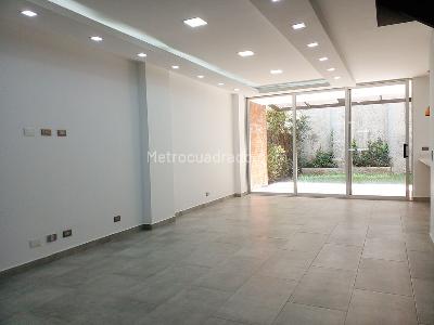 Casa de 3 alcobas en venta en Envigado, Envigado, 248 m² · foto 3 de 18
