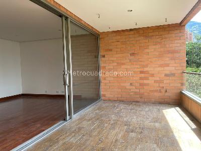 Apartamento de 3 alcobas en venta en La Florida, Medellín, 193 m² · foto 18 de 19