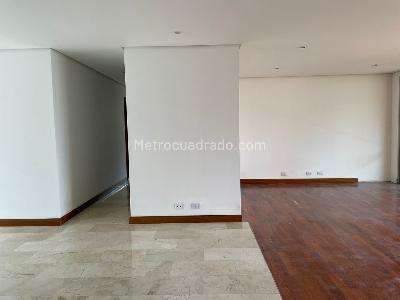 Apartamento de 3 alcobas en venta en La Florida, Medellín, 193 m² · foto 6 de 19