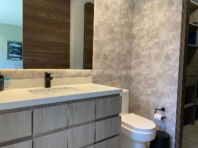 Casa de 4 alcobas en venta en Envigado, Envigado, 623 m² · foto 15 de 19