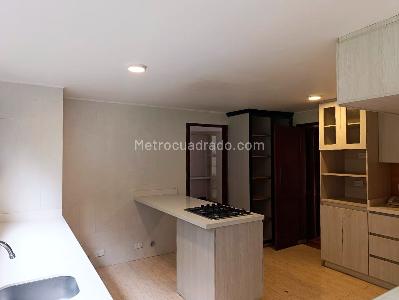 Apartamento de 3 alcobas en venta en El Poblado, Medellín, 241 m² · foto 8 de 20