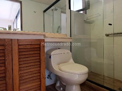 Apartamento de 3 alcobas en venta en El Poblado, Medellín, 241 m² · foto 19 de 20