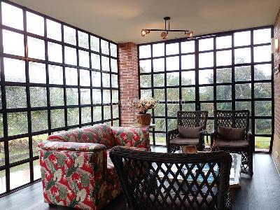 Casa de 3 alcobas en venta en Envigado, Envigado, 381 m² · foto 3 de 20