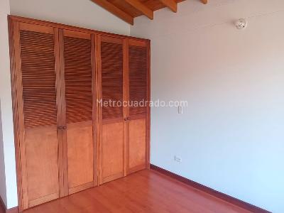 Casa de 4 alcobas en venta en Envigado, Envigado, 264 m² · foto 15 de 20