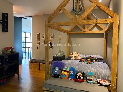 Casa de 4 alcobas en venta en Envigado, Envigado, 498 m² · foto 11 de 19