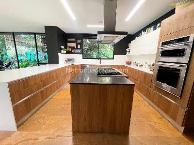 Casa de 4 alcobas en venta en Envigado, Envigado, 498 m² · foto 5 de 19