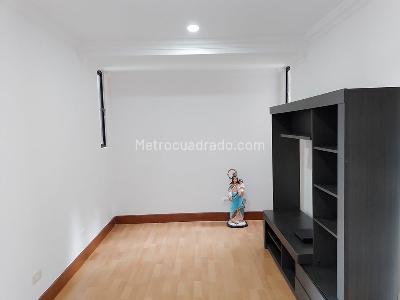 Casa de 5 alcobas en venta en El Poblado, Medellín, 381 m² · foto 12 de 19