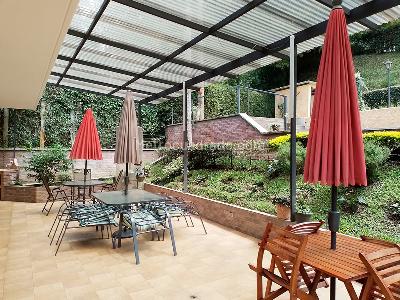 Casa de 5 alcobas en venta en El Poblado, Medellín, 381 m² · foto 19 de 19