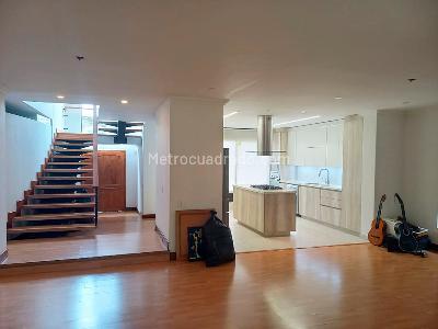 Casa de 5 alcobas en venta en El Poblado, Medellín, 381 m² · foto 5 de 19