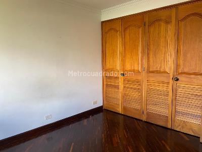 Apartamento de 3 alcobas en venta en El Poblado, Medellín, 167 m² · foto 14 de 20