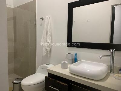 Casa en arriendo en El Poblado, Medellín · foto 13 de 18