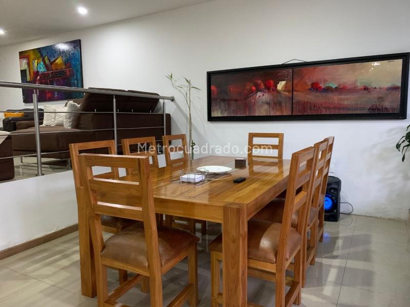 Furnished 4BR House with 5 Baths in El Poblado - 2