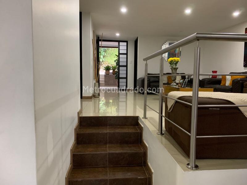 Furnished 4BR House with 5 Baths in El Poblado - 5