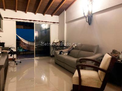 Casa de 3 alcobas en venta en Envigado, Envigado, 232 m² · foto 10 de 20