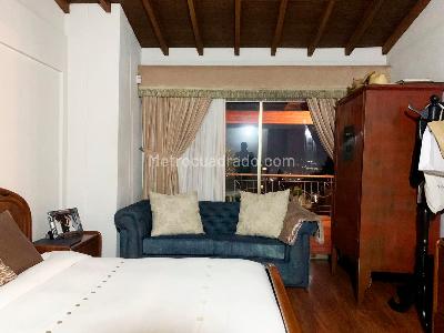Casa de 3 alcobas en venta en Envigado, Envigado, 232 m² · foto 12 de 20