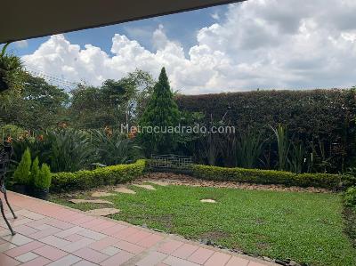Casa de 3 alcobas en venta en Envigado, Envigado, 232 m² · foto 19 de 20