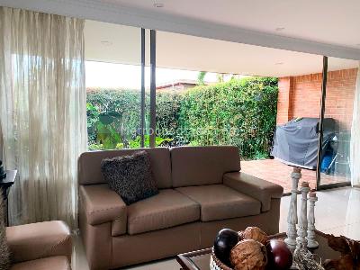 Casa de 3 alcobas en venta en Envigado, Envigado, 232 m² · foto 4 de 20