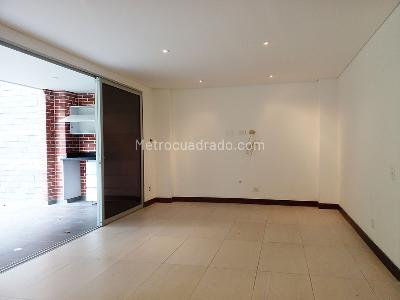 Casa de 3 alcobas en venta en Envigado, Envigado, 253 m² · foto 9 de 19