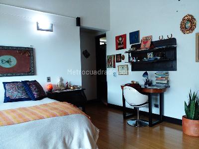 Casa de 3 alcobas en venta en El Poblado, Medellín, 390 m² · foto 15 de 20