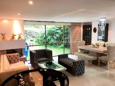 Casa de 3 alcobas en venta en Envigado, Envigado, 164 m² · foto 2 de 15